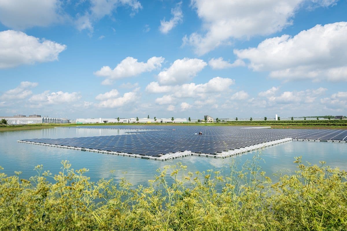 zonnepanelen op water