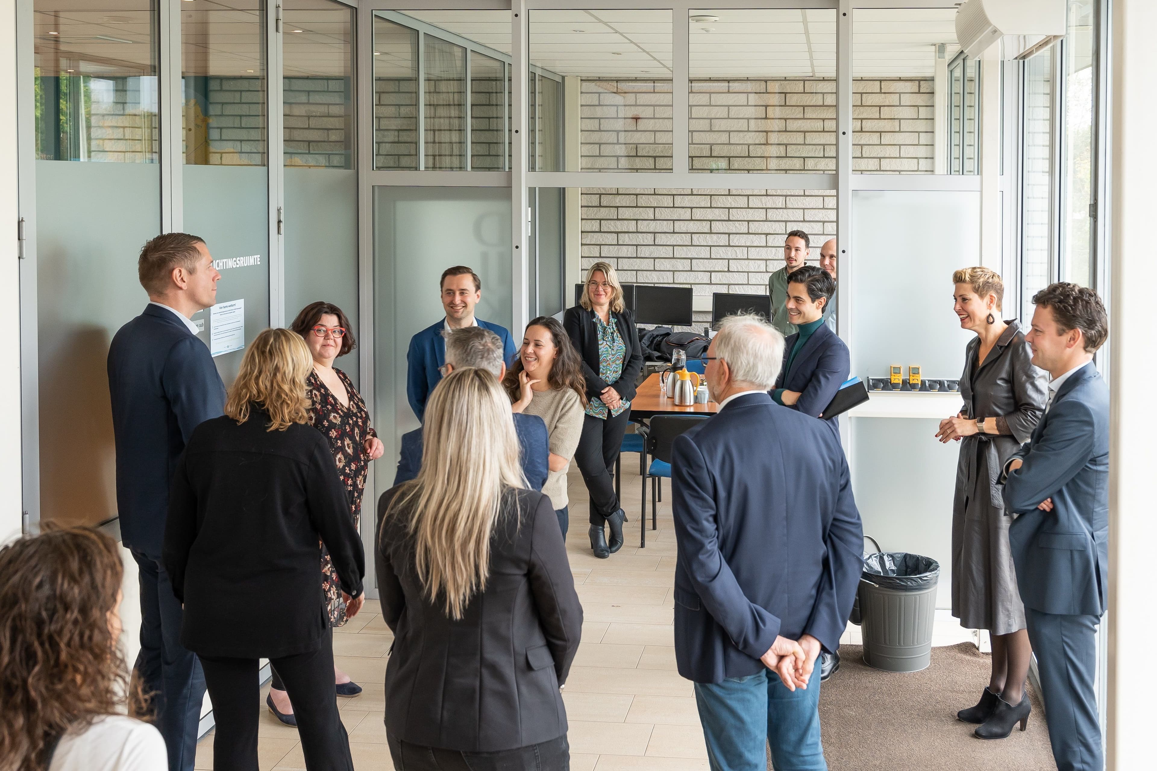 Vertegenwoordigers in gesprek met minister Rob Jetten